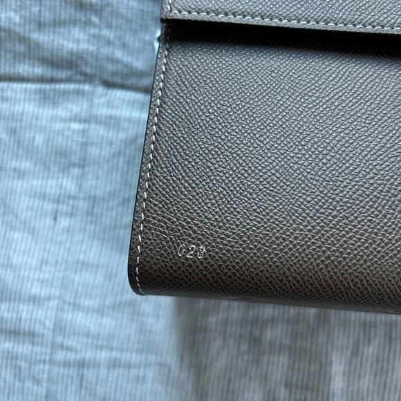 RSVP Paris Duo in grained taupe calfskin, new, with tags and dust bag - Picture 9 of 12